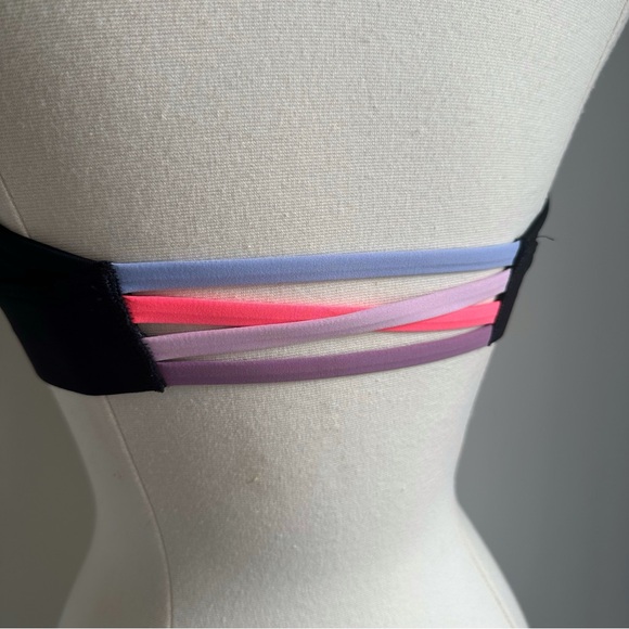 Victoria’s Secret PINK Ultimate Unlined Halter Sports Bra Size Medium - Picture 5 of 6